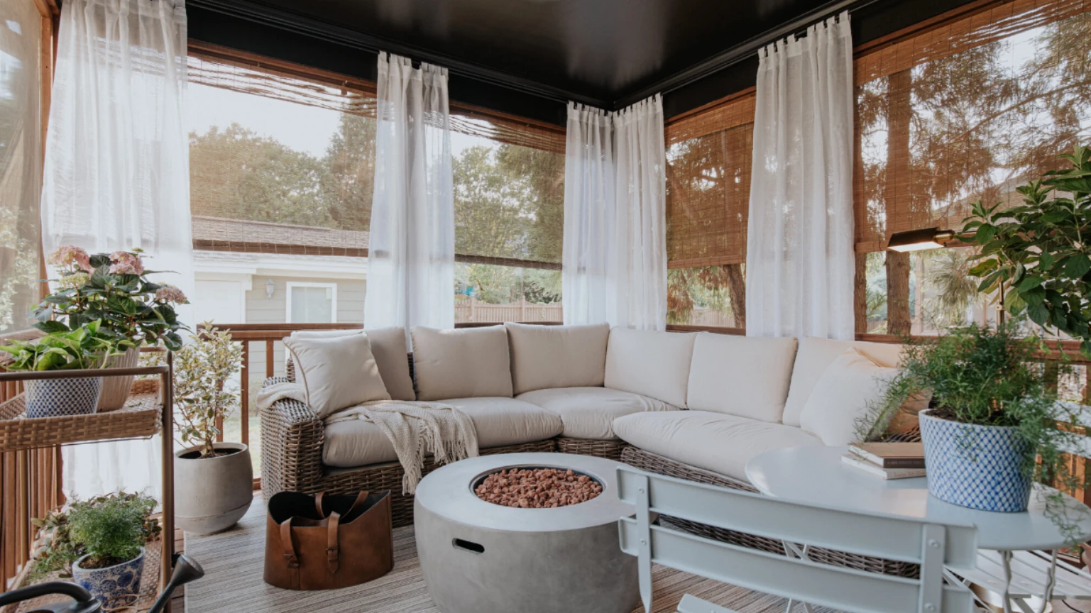 Enjoy the Outdoors Screened-In Porches Essentials